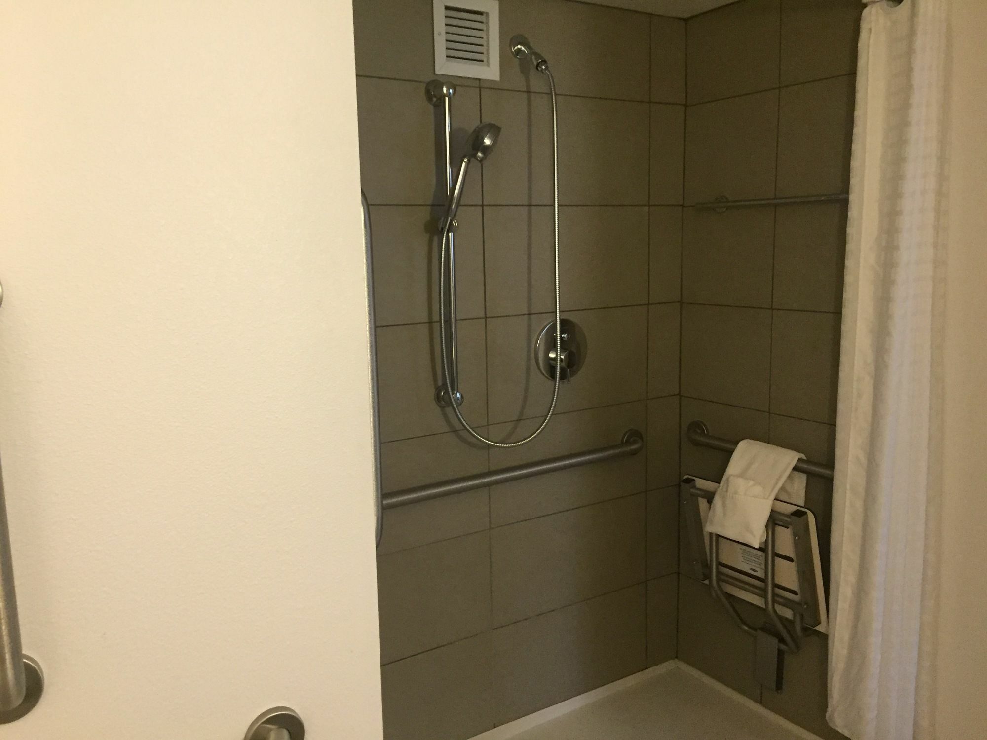 Country Inn & Suites By Radisson, Springfield Southeast מראה חיצוני תמונה